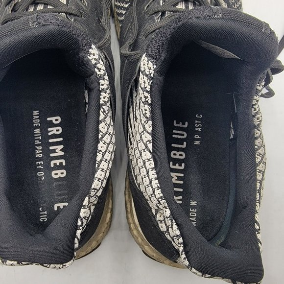 Adidas Ultra Boost 5.0 Mens 10 DNA Oreo Black Low Top Athletic Shoes FY9348 main image 4